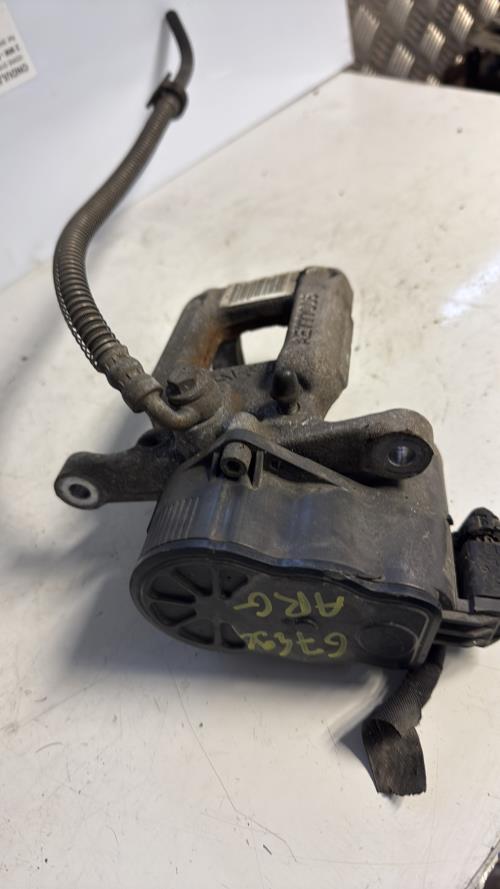 Etrier arriere gauche (freinage) PEUGEOT 208 2 Electricité - Image 4