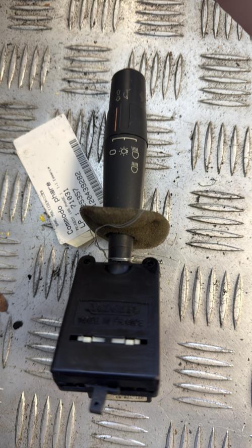 Commodo phare PEUGEOT 106 PHASE 1 Essence - Image 2