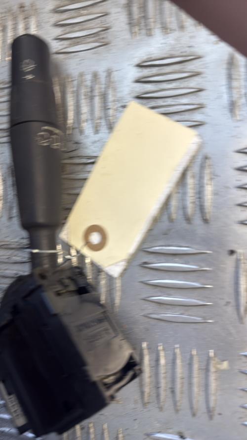 Commodo d'essuie glaces PEUGEOT 106 PHASE 1 Essence - Image 1