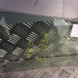 Custode arriere gauche (porte) DACIA SANDERO 2 PHASE 2 Essence - Image 1