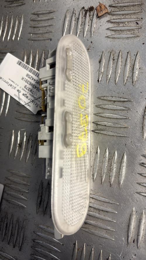 Eclairage de plafonnier DACIA SANDERO 2 PHASE 2 Essence - Image 3