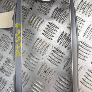 Divers TOYOTA YARIS 3 PHASE 1 Essence - Image 1