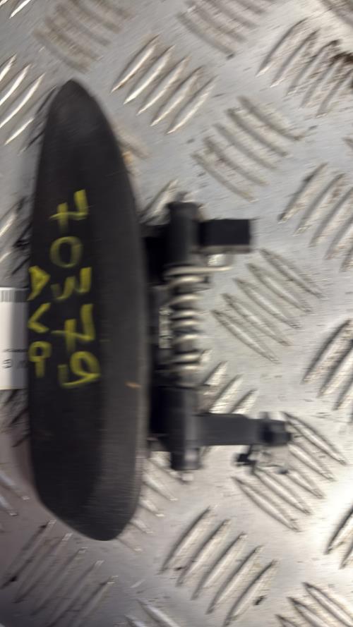 Poignee porte avant gauche DACIA SANDERO 2 PHASE 2 Essence - Image 1