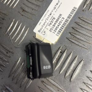 Bouton/Interrupteur DACIA SANDERO 2 PHASE 2 Essence - Image 1