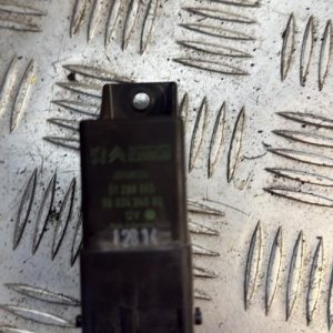 Relais de prechauffage PEUGEOT 308 2 PHASE 1 Diesel - Image 1