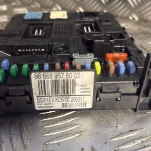 Boitier BSI PEUGEOT 308 1 PHASE 2 Diesel - Image 1