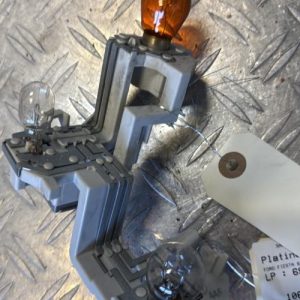 Platine feu arriere droit FORD FIESTA 6 PHASE 1 Diesel - Image 1