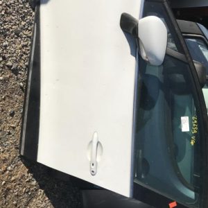 Porte avant gauche RENAULT CLIO 4 PHASE 1 Essence - Image 1