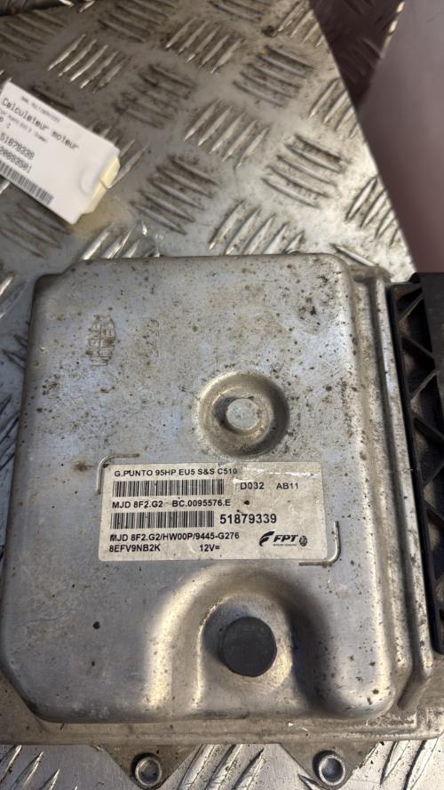 Calculateur moteur FIAT PUNTO EVO 3 Diesel - Image 3
