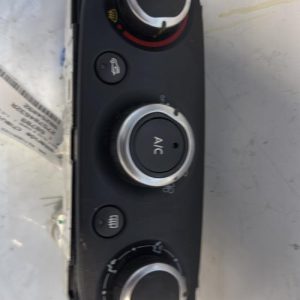 Commande chauffage RENAULT CLIO 4 PHASE 1 Diesel - Image 1
