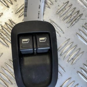 Interrupteur de leve vitre avant gauche PEUGEOT 206+ Diesel - Image 1