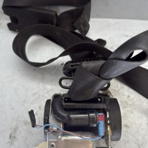 Ceinture avant droit RENAULT CLIO 4 PHASE 1 BREAK Diesel - Image 1