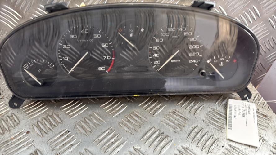 Compteur PEUGEOT 406 PHASE 1 Essence - Image 1