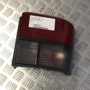 Feu arriere secondaire droit (feux) VOLKSWAGEN TRANSPORTER 4 PHASE 1 - Image 1