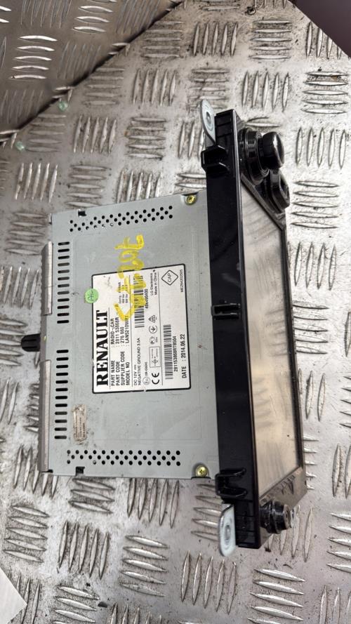 Autoradio d'origine RENAULT CLIO 4 PHASE 1 Diesel - Image 3