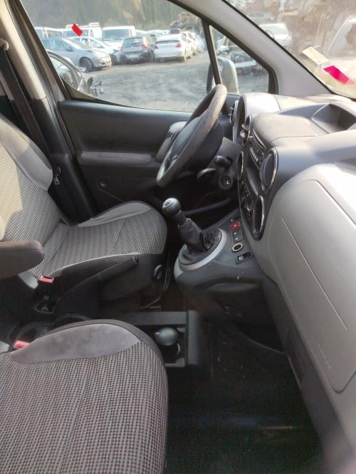 Interrupteur de leve vitre avant gauche PEUGEOT PARTNER 2 PHASE 1 Diesel - Image 6