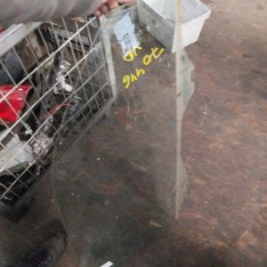 Vitre avant droit VOLKSWAGEN LUPO Diesel - Image 1