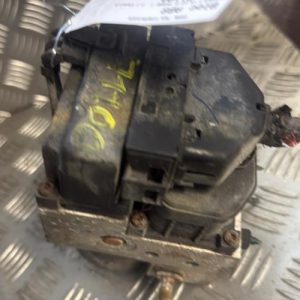 Bloc ABS (freins anti-blocage) RENAULT CLIO 2 PHASE 1 Essence - Image 1