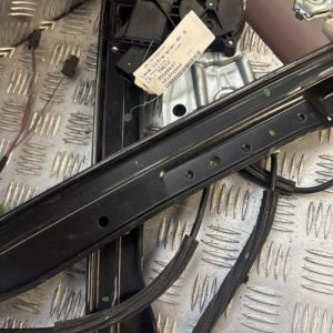 Leve vitre electrique avant gauche OPEL MERIVA B PHASE 1 Diesel - Image 1