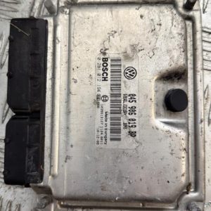 Calculateur moteur VOLKSWAGEN GOLF PLUS PHASE 1 Essence - Image 1