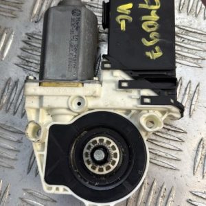 Moteur leve vitre avant gauche VOLKSWAGEN GOLF 4 Diesel - Image 1
