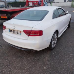 Moyeu avant droit AUDI A5 1 COUPE PHASE 1 Diesel - Image 1