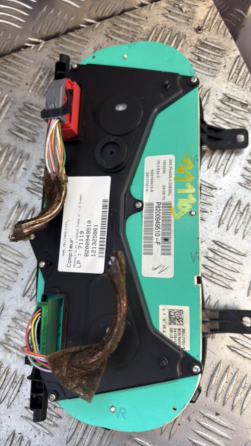 Compteur RENAULT CLIO 2 CAMPUS PHASE 2 Diesel - Image 3