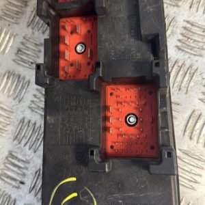 Porte fusible CADILLAC BLS Diesel - Image 1