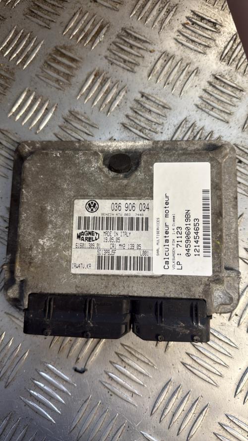 Calculateur moteur VOLKSWAGEN FOX Diesel - Image 2