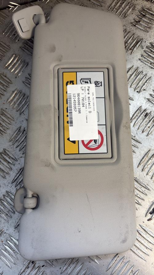Pare soleil droit RENAULT TWINGO 3 PHASE 1 Essence - Image 3