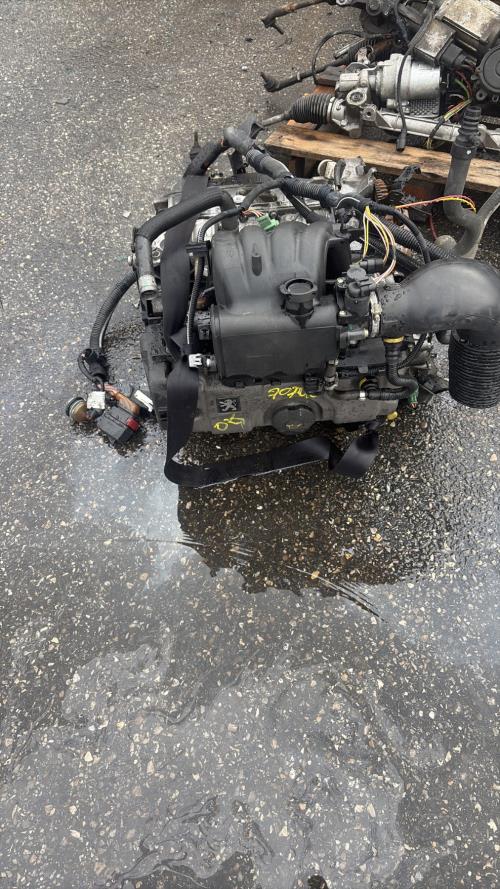 Moteur PEUGEOT 206 PHASE 1 Essence - Image 1
