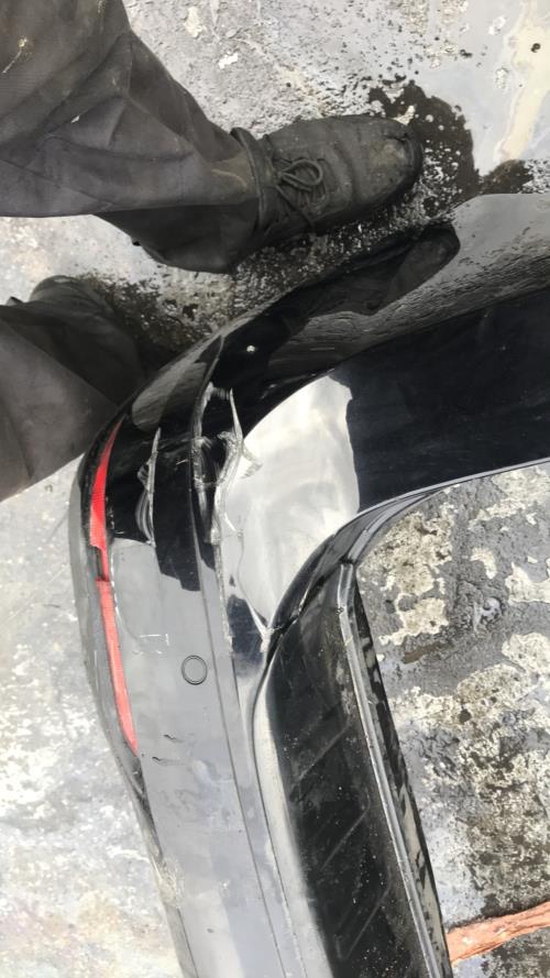 Pare choc arriere VOLKSWAGEN CADDY 5 Diesel - Image 4