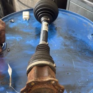 Cardan gauche (transmission) AUDI A5 1 COUPE PHASE 1 Diesel - Image 1