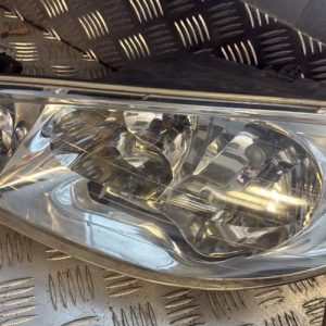 Optique avant principal gauche (feux)(phare) PEUGEOT 206 PHASE 2 BREAK Diesel - Image 1