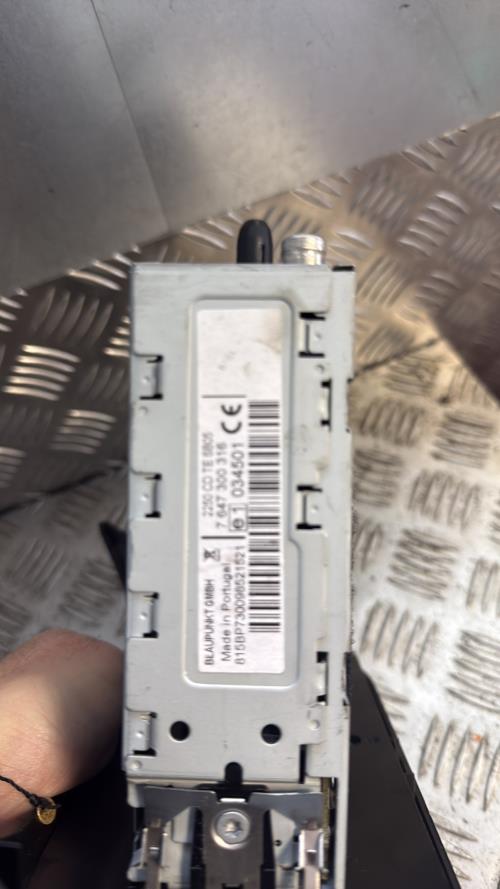 Autoradio d'origine FIAT FIORINO 3 PHASE 1 Diesel - Image 4