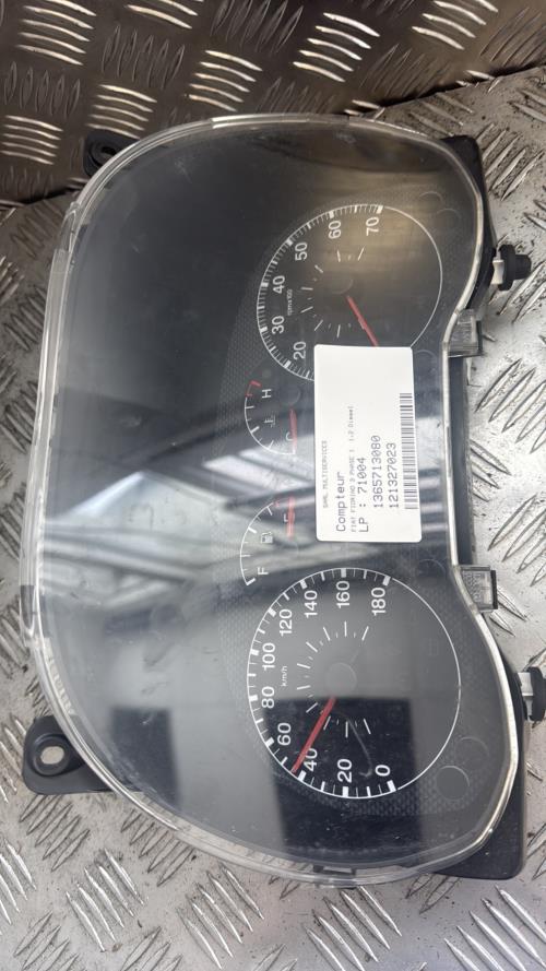 Compteur FIAT FIORINO 3 PHASE 1 Diesel - Image 1