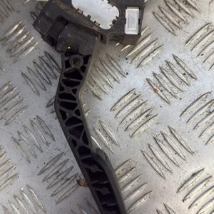 Pedale d'accelerateur TOYOTA YARIS 2 PHASE 2 Essence - Image 1