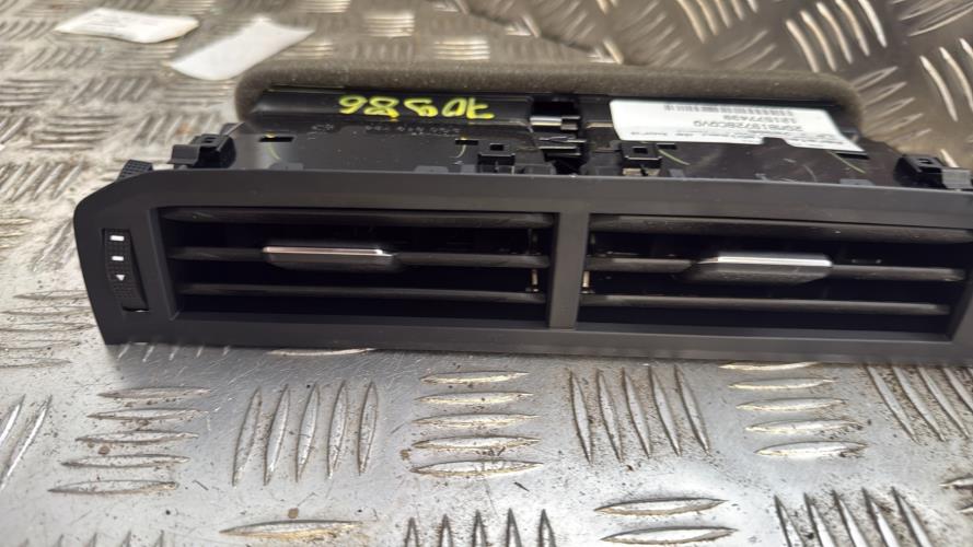 Aerateur tableau de bord VOLKSWAGEN T-CROSS PHASE 1 Essence - Image 2