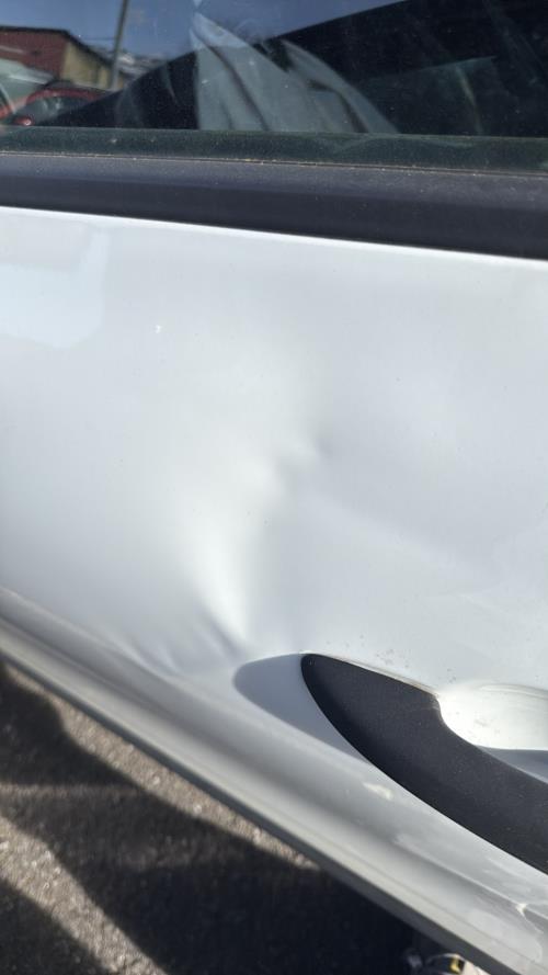 Porte avant gauche RENAULT CLIO 5 PHASE 1 Diesel/Hybride - Image 5