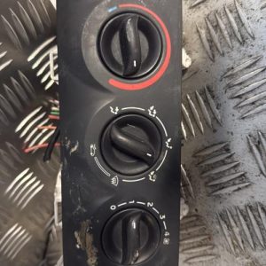 Commande chauffage RENAULT CLIO 2 CAMPUS PHASE 1 Diesel - Image 1