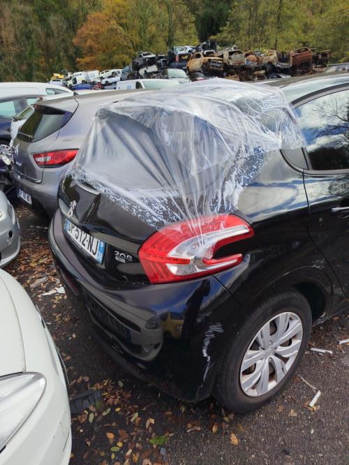 Pare choc arriere PEUGEOT 208 1 PHASE 1 Diesel - Image 4