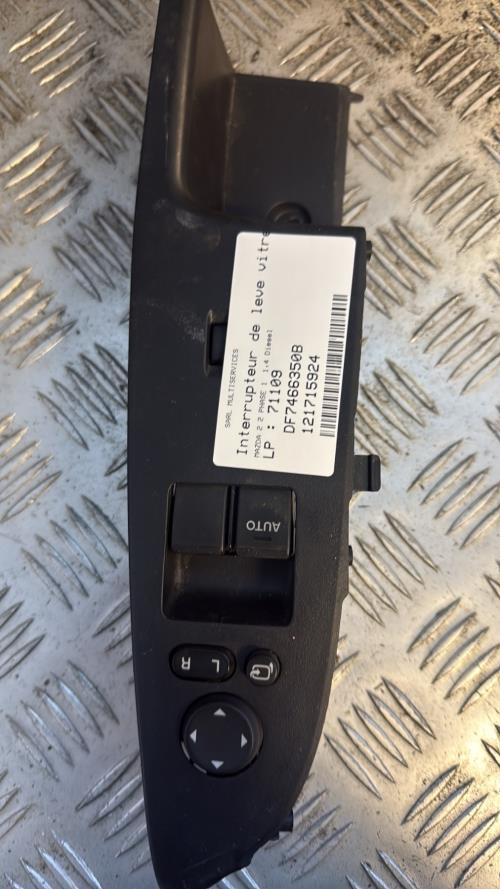 Interrupteur de leve vitre avant gauche MAZDA 2 2 PHASE 1 Diesel - Image 2