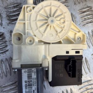 Moteur leve vitre arriere droit RENAULT MEGANE 3 PHASE 1 BREAK Diesel - Image 1