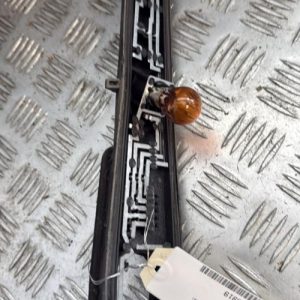 Platine feu arriere gauche FORD FIESTA 5 PHASE 1 Diesel - Image 1