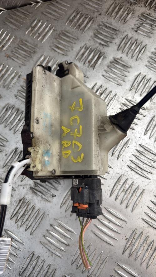 Serrure arriere droit PEUGEOT 208 1 PHASE 1 Diesel - Image 3