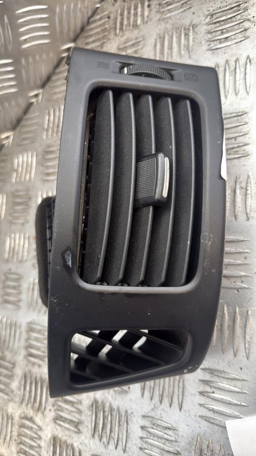 Aerateur tableau de bord avant gauche HYUNDAI I 30 1 PHASE 1 Diesel - Image 4