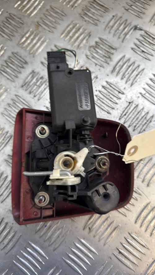 Actionneur serrure hayon RENAULT CLIO 2 CAMPUS PHASE 2 Essence - Image 3