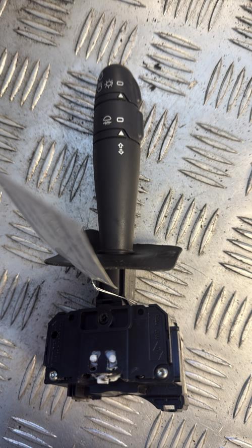 Commodo phare RENAULT CLIO 2 CAMPUS PHASE 1 Diesel - Image 2