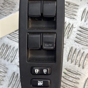 Interrupteur de leve vitre avant gauche TOYOTA AURIS 1 PHASE 1 Diesel - Image 1