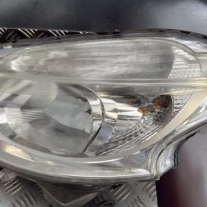 Optique avant principal gauche (feux)(phare) PEUGEOT 208 1 PHASE 1 Diesel - Image 1